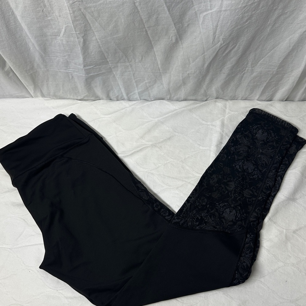 Victoria's Secret Sport Black Leggings Large BB9